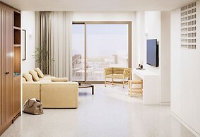 Tinos Beach Hotel & Suites