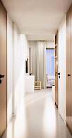 Tinos Beach Hotel & Suites