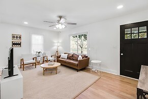 Charming 3BR Retreat in Chamblee