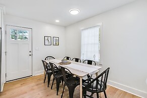 Charming 3BR Retreat in Chamblee