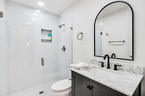 Charming 3BR Retreat in Chamblee