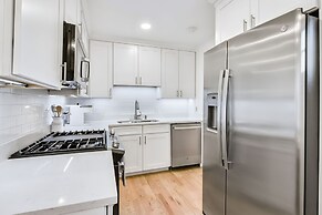 Charming 3BR Retreat in Chamblee