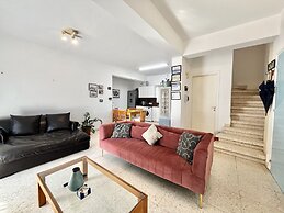 155 PRV - Stay Pervolia Maisonette