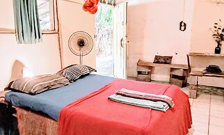 Poneloya Budget Rooms