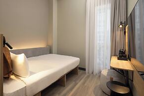 Moxy London Piccadilly Circus