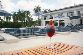 Villa Santorini Boutique e Hotel