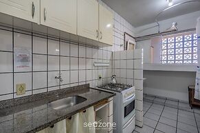 2BR apt 180m Beach BBQ & Garage Eru032