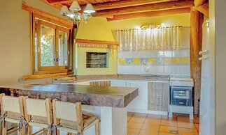 Beautiful Rustic House w/ Pool in Garopaba Egf000