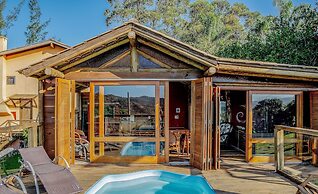 Beautiful Rustic House w/ Pool in Garopaba Egf000