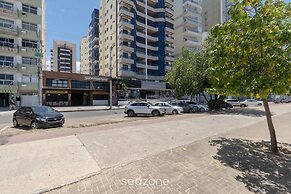 Apartment in a Condominium on the Sand - Efe0803
