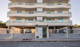 2BR Apt w/ BBQ 400m From Beach Can304