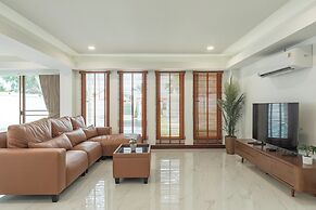 Built17122024Great Villa Beautiful V154