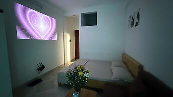 Era Apartment Royal City