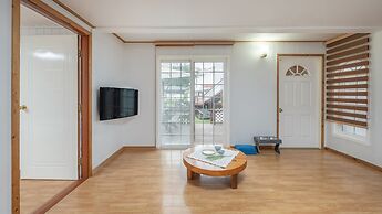 Evergreen Pet-friendly Pension, Taean