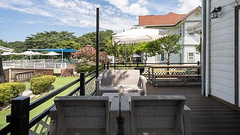Evergreen Pet-friendly Pension, Taean