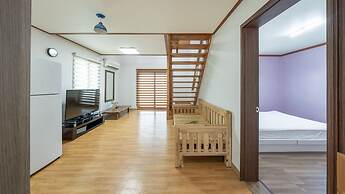 Evergreen Pet-friendly Pension, Taean