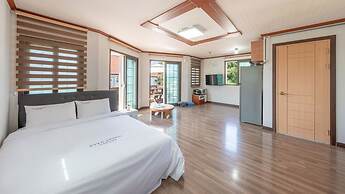Evergreen Pet-friendly Pension, Taean