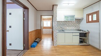 Evergreen Pet-friendly Pension, Taean