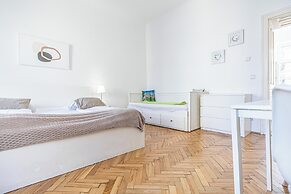 Stylish Apt Longstays Margareten 5P