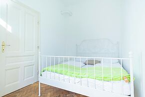 Stylish Apt Longstays Margareten 5P