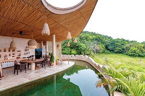 Zen Retreat with Pool Sea View V222
