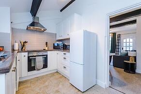 64 Handbridge