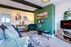 64 Handbridge