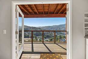 @ Marbella Lane - Chic Abode W/mountain Skyline