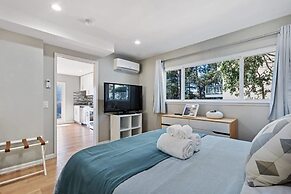 @ Marbella Lane - Chic Abode W/mountain Skyline