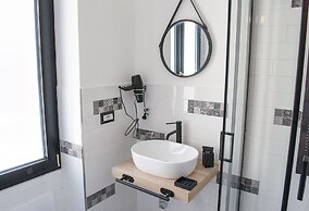 LH 51 Neapolitan Rooms