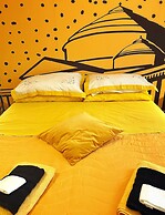 LH 51 Neapolitan Rooms