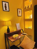 LH 51 Neapolitan Rooms