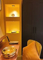 LH 51 Neapolitan Rooms