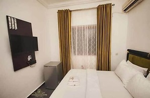 Crystalem Luxury Hotel