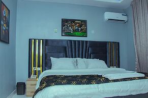 Glossy Luxury Hotel