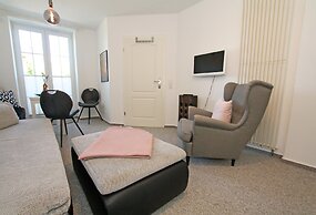 Modernes Appartement mit Balkon, Wiek