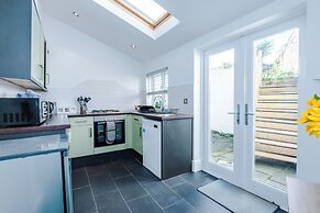 62 Handbridge