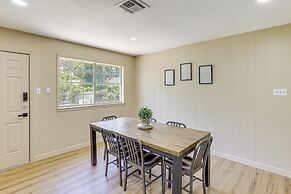 3 Mi to Dtwn! Group-friendly Getaway in Temple