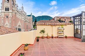 Chic 4BR Getaway in Vibrant La Candelaria