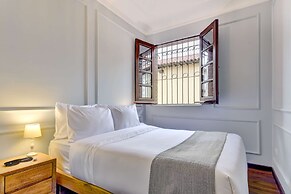 Chic 4BR Getaway in Vibrant La Candelaria