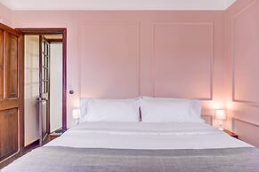 Chic 4BR Getaway in Vibrant La Candelaria