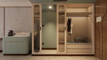Trendy Perge Resort & Suites
