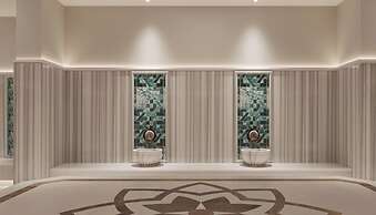 Trendy Perge Resort & Suites
