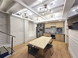 Modular Dreams Hostel