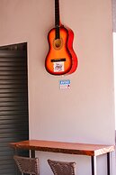 Casa com Garagem e Churrasqueira em Tima Regi o