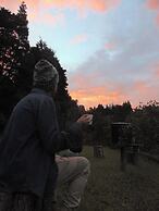 Lakeside Glamping With View, Fire Pit & Hammock