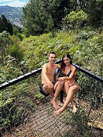 Lakeside Glamping With View, Fire Pit & Hammock