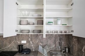 Artsi - 3BR Apt w Balcony in Athens
