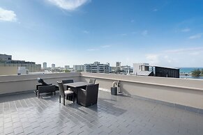 Olimpo Court by Otium