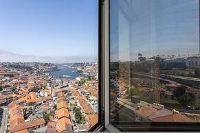 Liiiving in Gaia - Douro Balcony View